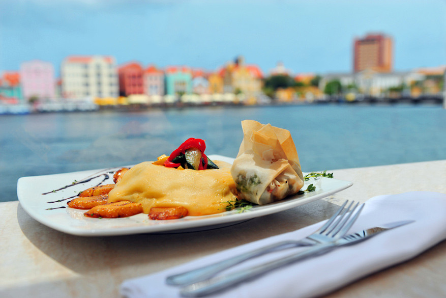 De keuken van Curaçao is gevarieerd en internationaal © Tourist Board Curaçao