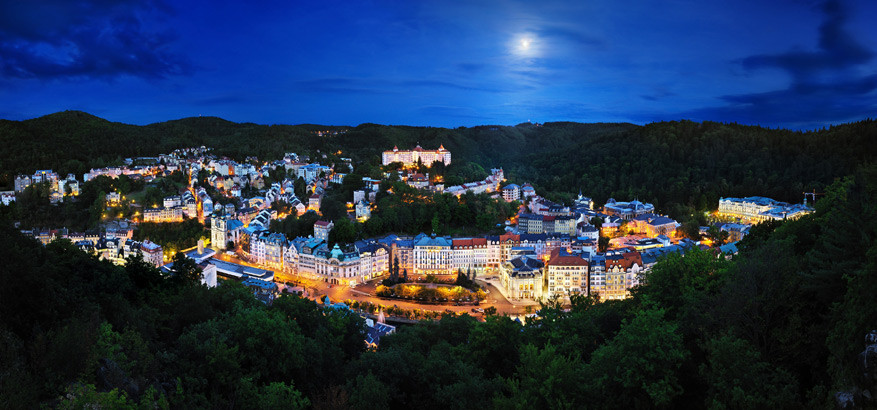 Uitzicht op Karlovy Vary