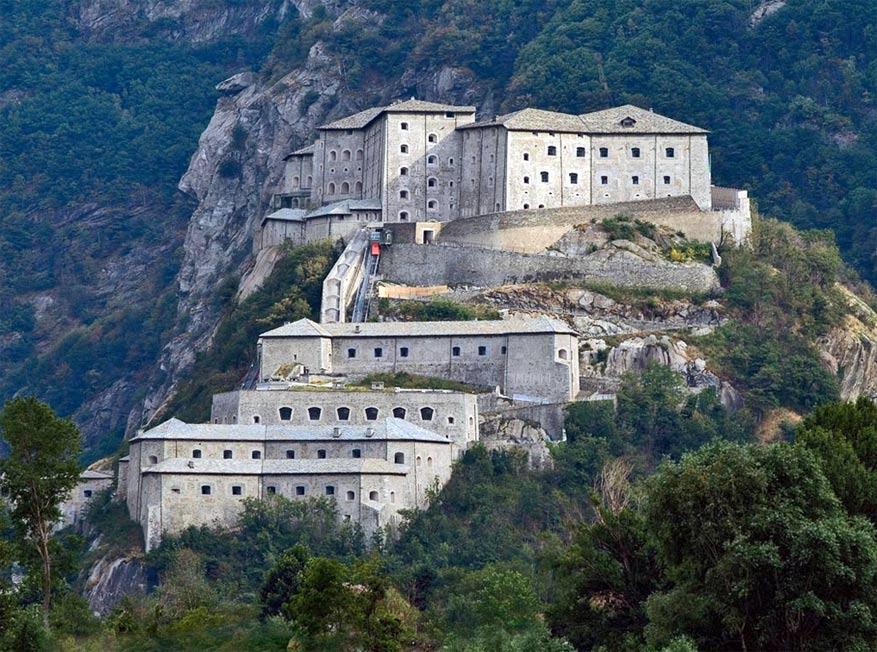 Het fort van Bard. © Visit Aosta via Flickr