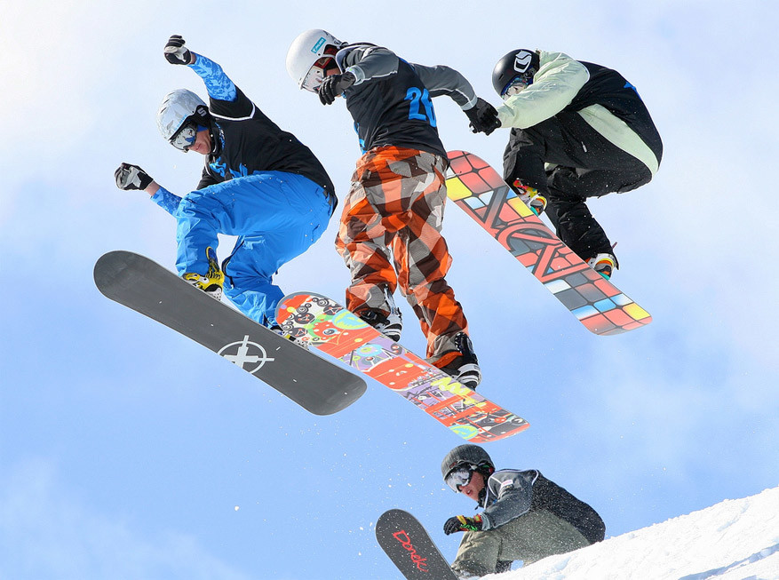 Laax biedt veel uitdagende pistes en freestylezone’s aan voor snowboarders. © Bob Bob via Flickr Creative Commons