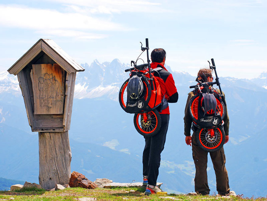 De Zuid-Tiroolse bergen trotseer je met een bergfiets
