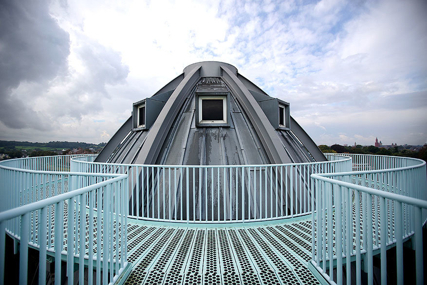 Maastricht: het dak van het Bonnefantenmuseum