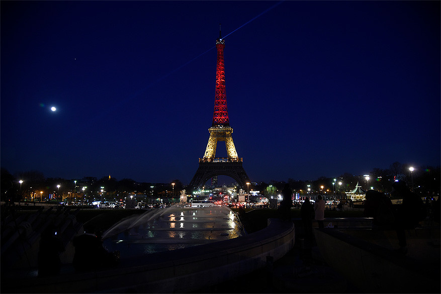 De Eiffeltoren in Parijs, Frankrijk © Lionel Bonaventure