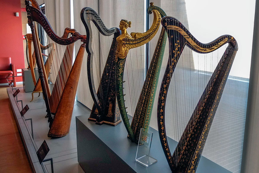 Monviso: harpen kijken in Museo dell’Arpa in Piasco