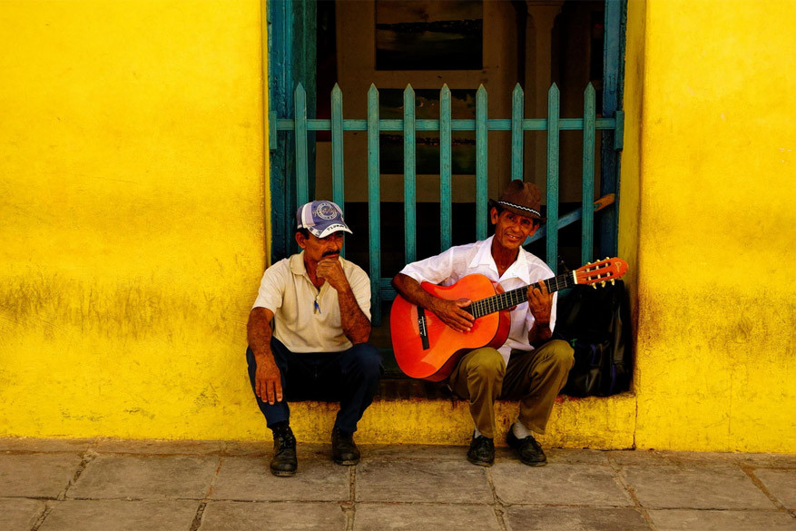 Cuba: wie wil salsadansen hoeft maar naar een straatmuziekant te lonken. © Jekurantodistaja
