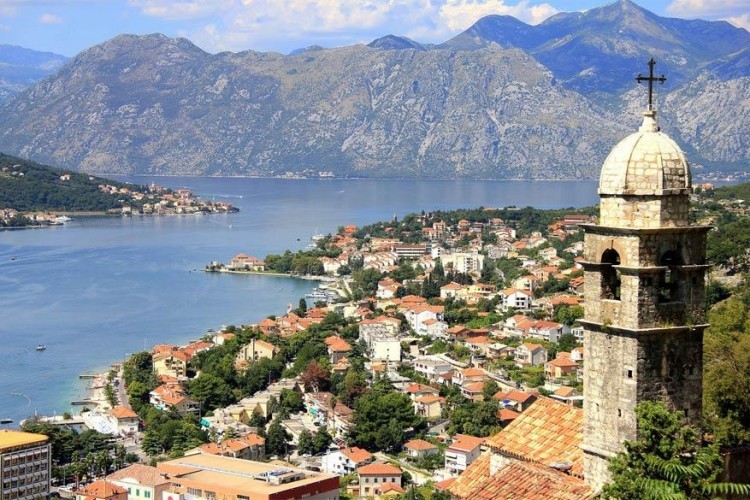 Kotor, Montenegro: nog zo’n lievelingsplek van UNESCO is Kotor, een plek vol architectuur geïnspireerd op het Venetiaanse tijdperk met kleine kronkelende straatje en alledaagse naamplaatsjes zoals ‘Melkstraat’ of ‘Broodplein’. © Onur Kahya