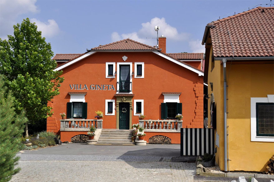 Logeren bij Belgen in Tsjechië: B&B Villa Gineta